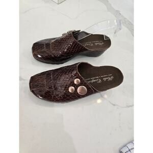 Halle Comfort size 37 clogs brown 100% Fashion and wellness shoes